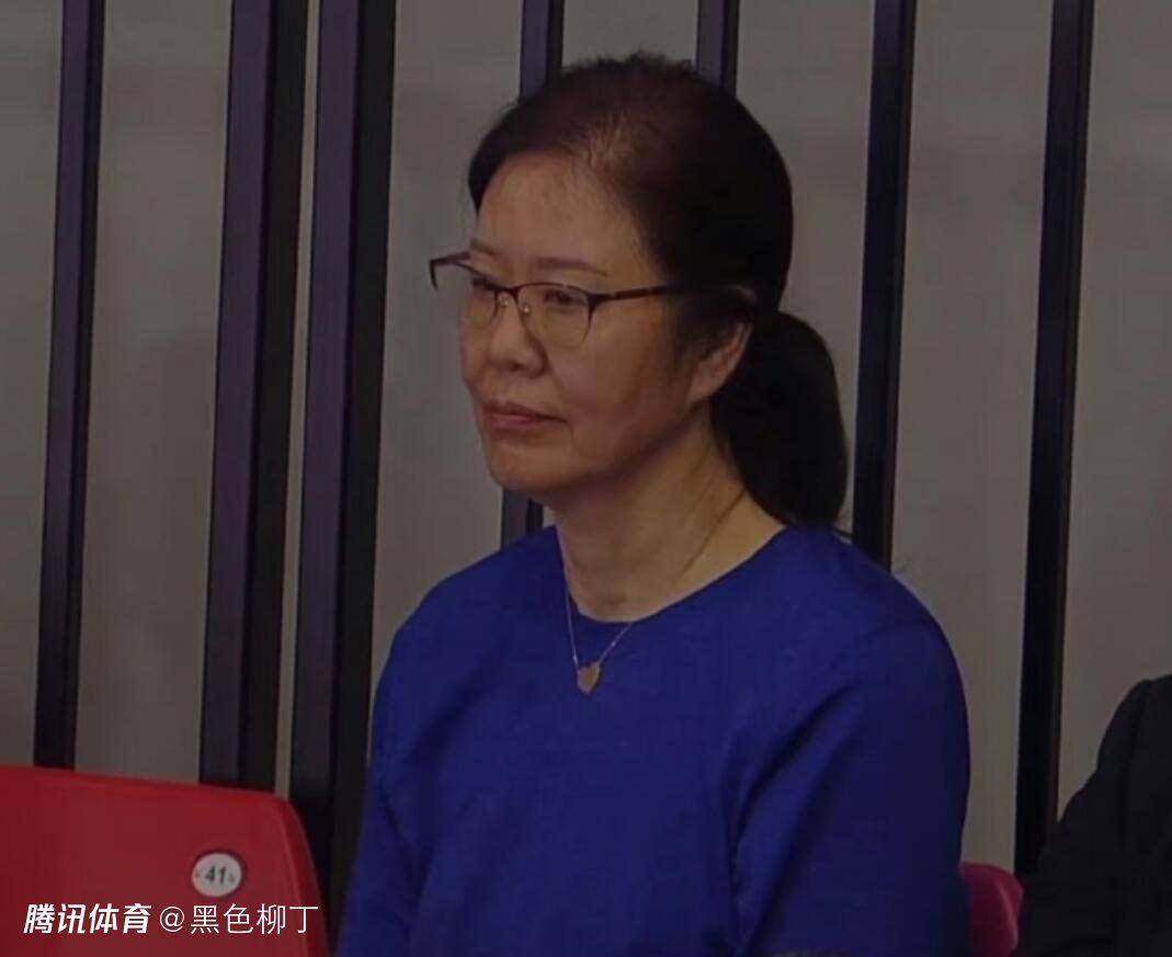里菜的痛游乐场樱花动漫